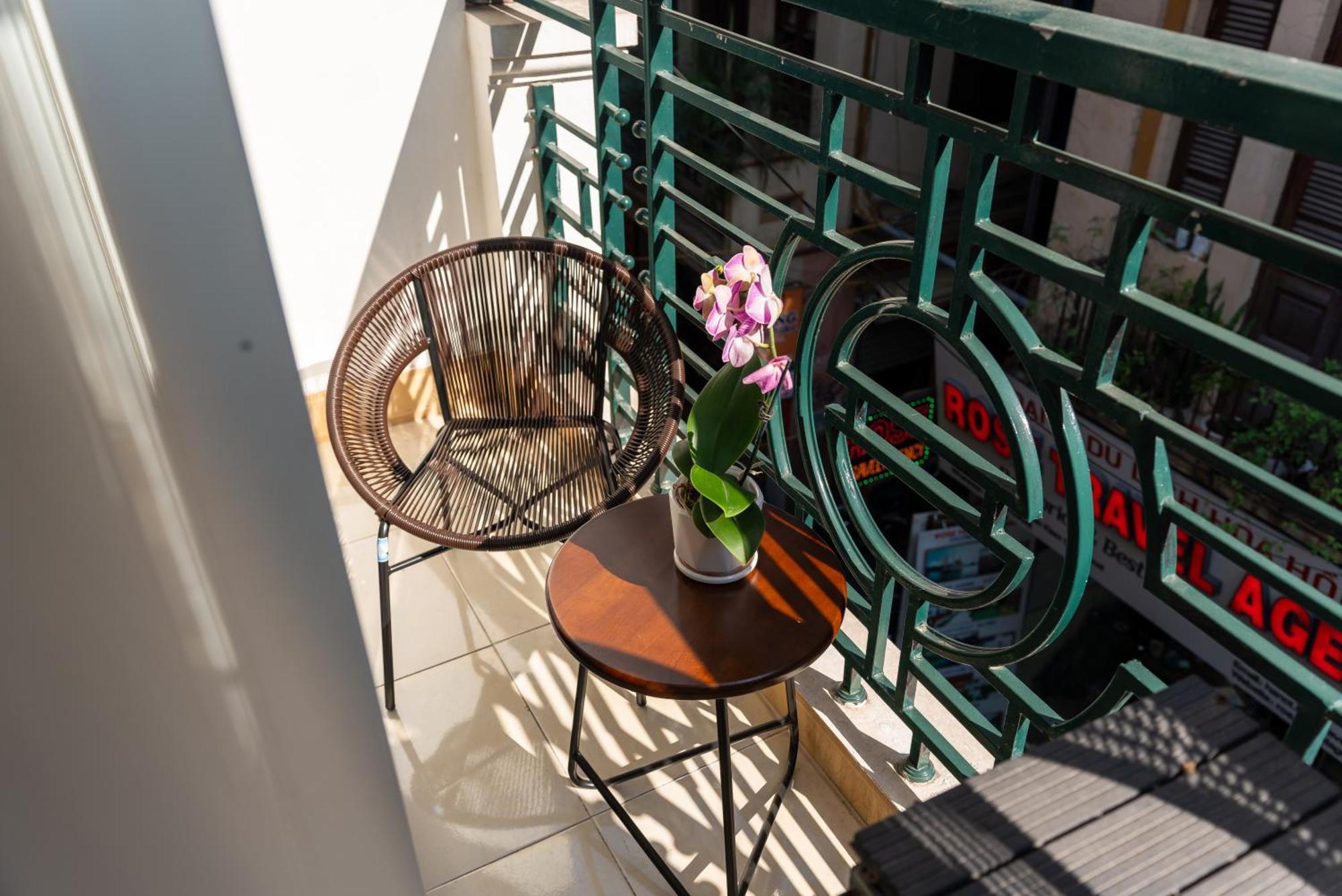 Astoria Hanoi Hotel & Travel Exterior photo